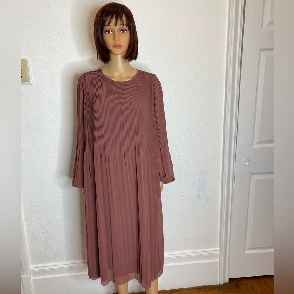 Wilfred Long Sleeve Pleated Midi Dress in Mauve
